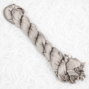 Shimmer Shawl (Silver)